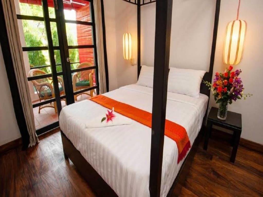 Villa Silk Road Hotel Phnompen Kültér fotó