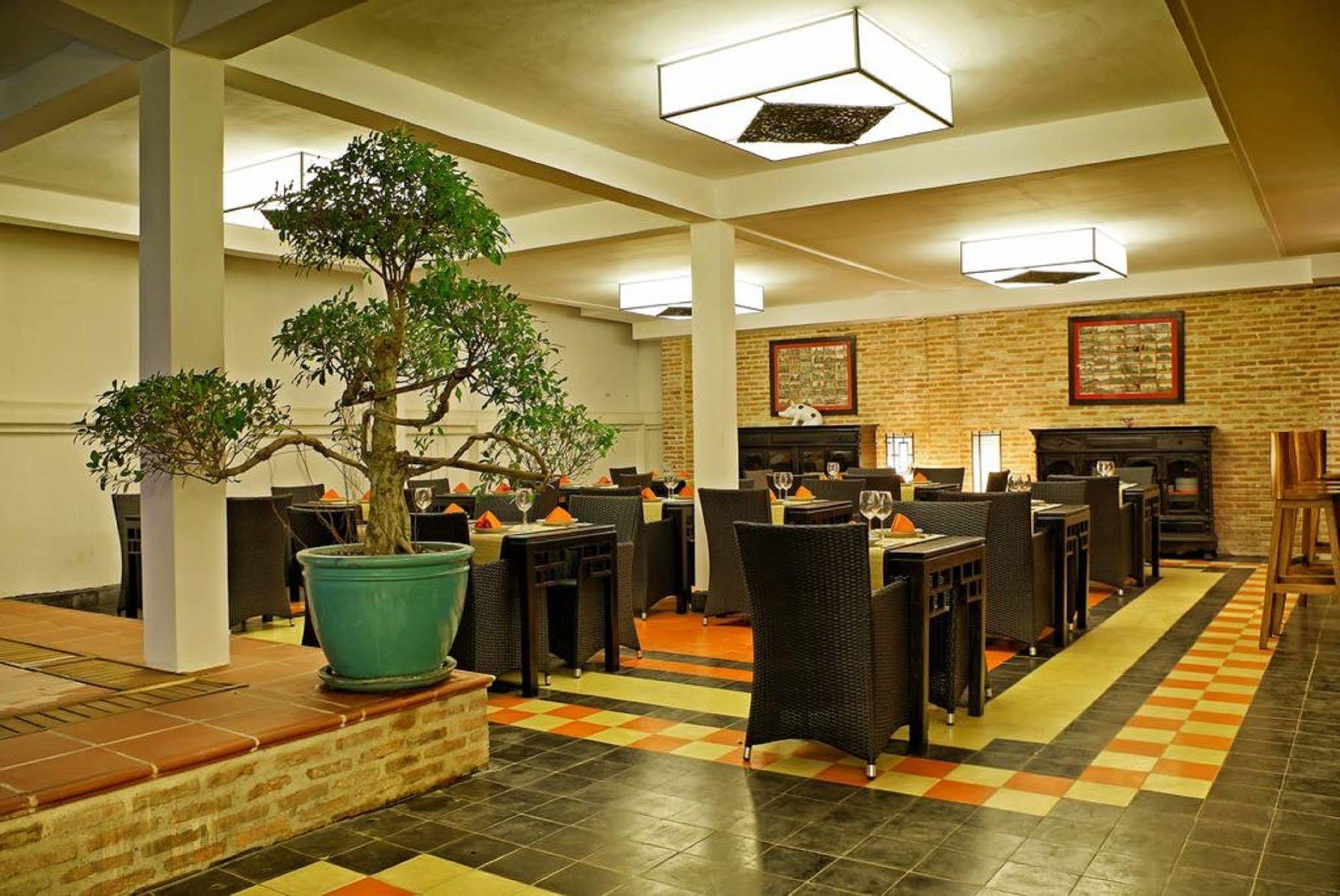 Villa Silk Road Hotel Phnompen Kültér fotó